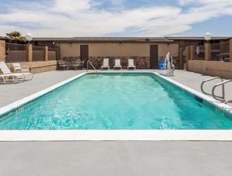 Travelodge By Wyndham Victorville Facilities photo